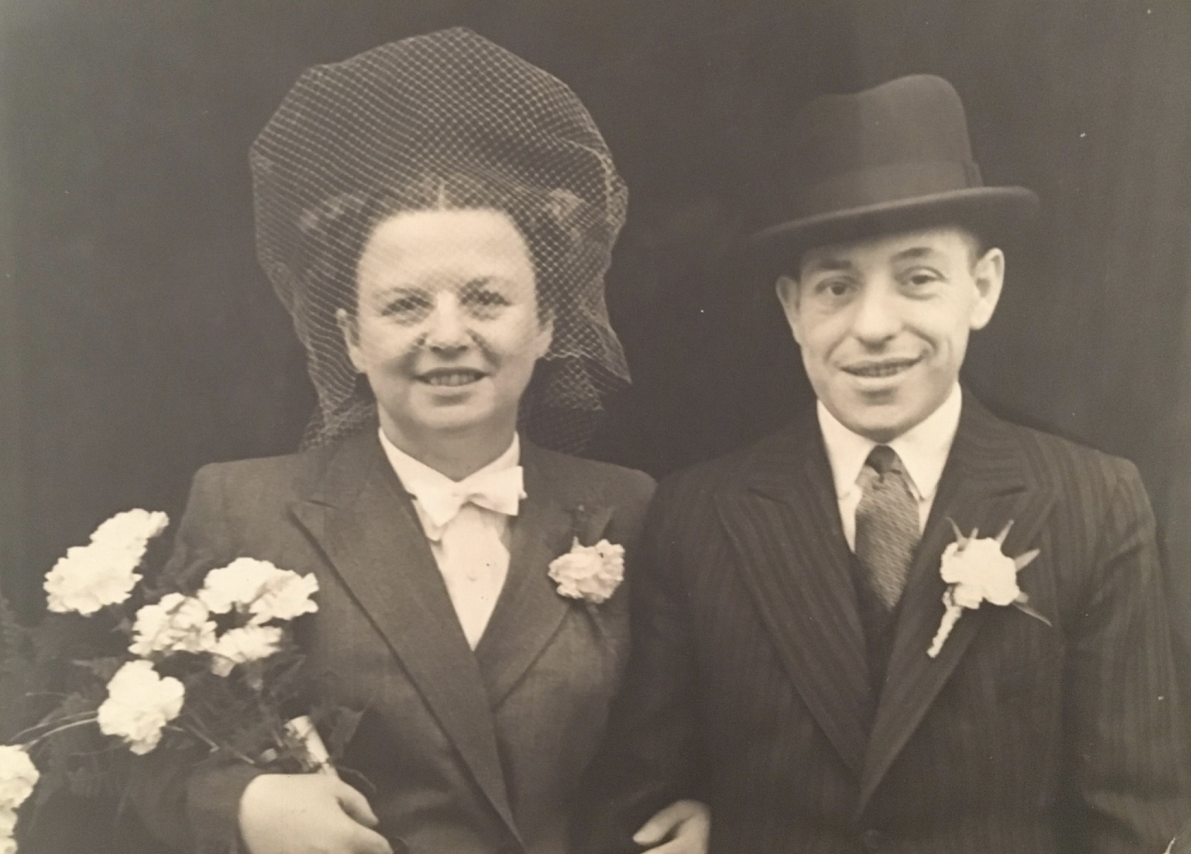Kitchener camp, Hans Friedmann, with Charlotte, wedding day, October 1946