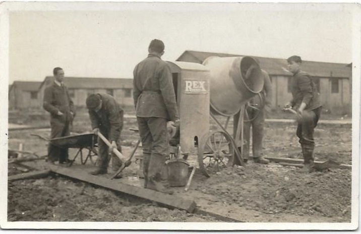 Richborough camp, Sandwich, Herbert Nachmann, on the right, holding a shovel.