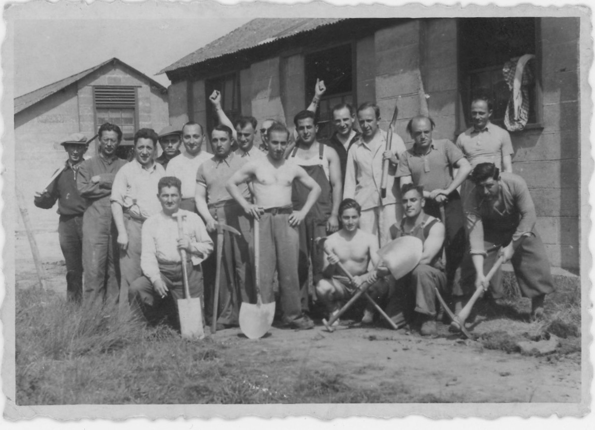 Kitchener camp, Lothar Nelken, 1939