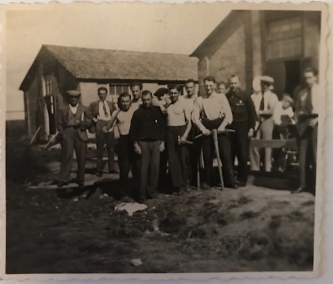Richborough refugee camp, Martin Gellert, third from left bare chested with an axe, 1 July 1939