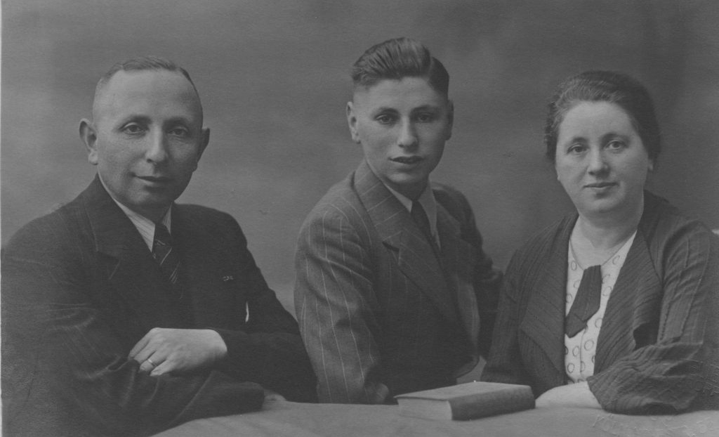 Kitchener camp, Heinz Grünewald, Family