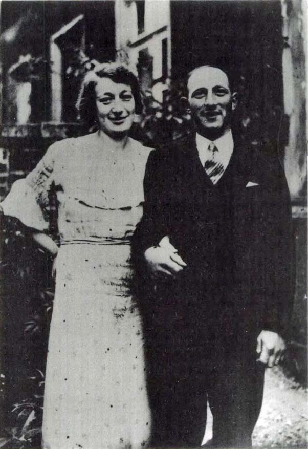 Kitchener camp, Walter Kleeberg with his first wife Martha Heimbach in 1936