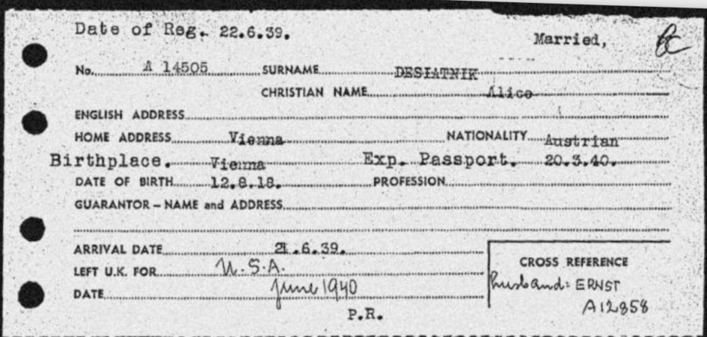 Kitchener camp, Ernst Desiatnik, Alice Desiatnik, Arrival card, Arrival date 21 Junel 1939, Left for USA June 1940